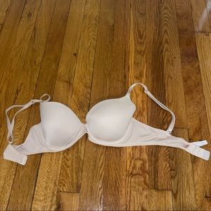 PINK Victoria’s Secret nude bra 34C